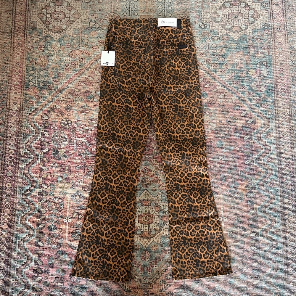 NWT 7 For All Man Kind High-waisted Kick Flare Jeans in Coated Leopard Size 24 - Picture 7 of 9